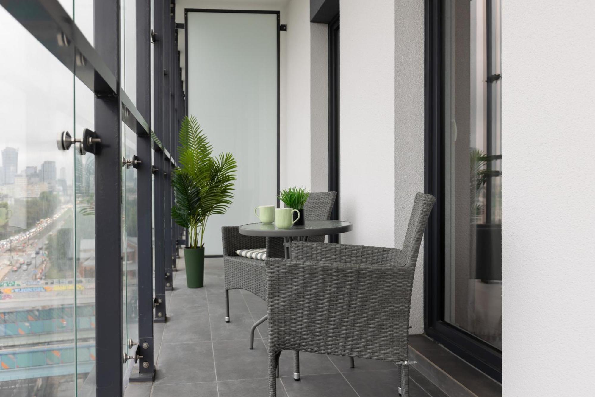 Exceptional Business Apartments By Noclegi Renters Warsaw Exterior photo