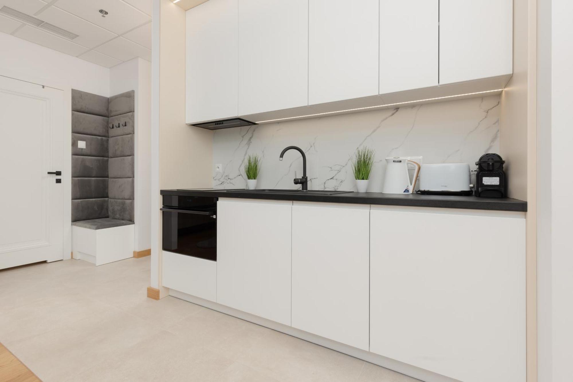 Exceptional Business Apartments By Noclegi Renters Warsaw Exterior photo